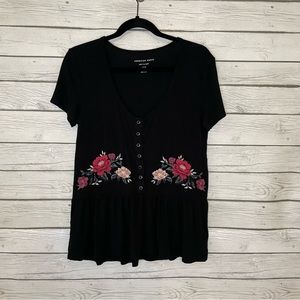 American Eagle Soft & Sexy Flower Detail Embroidered V-Neck Henley